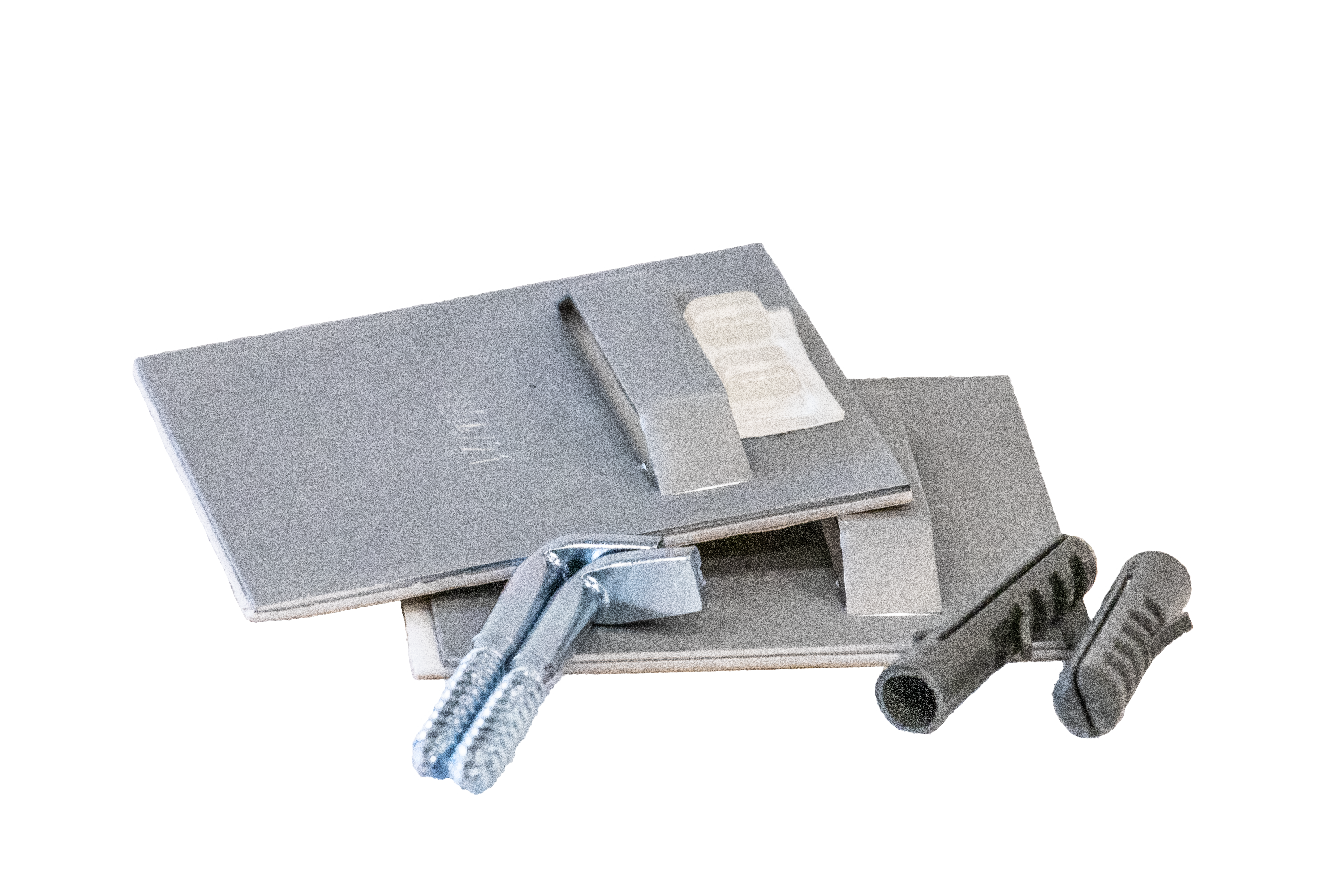 Plaathanger met  pluggen / schroeven